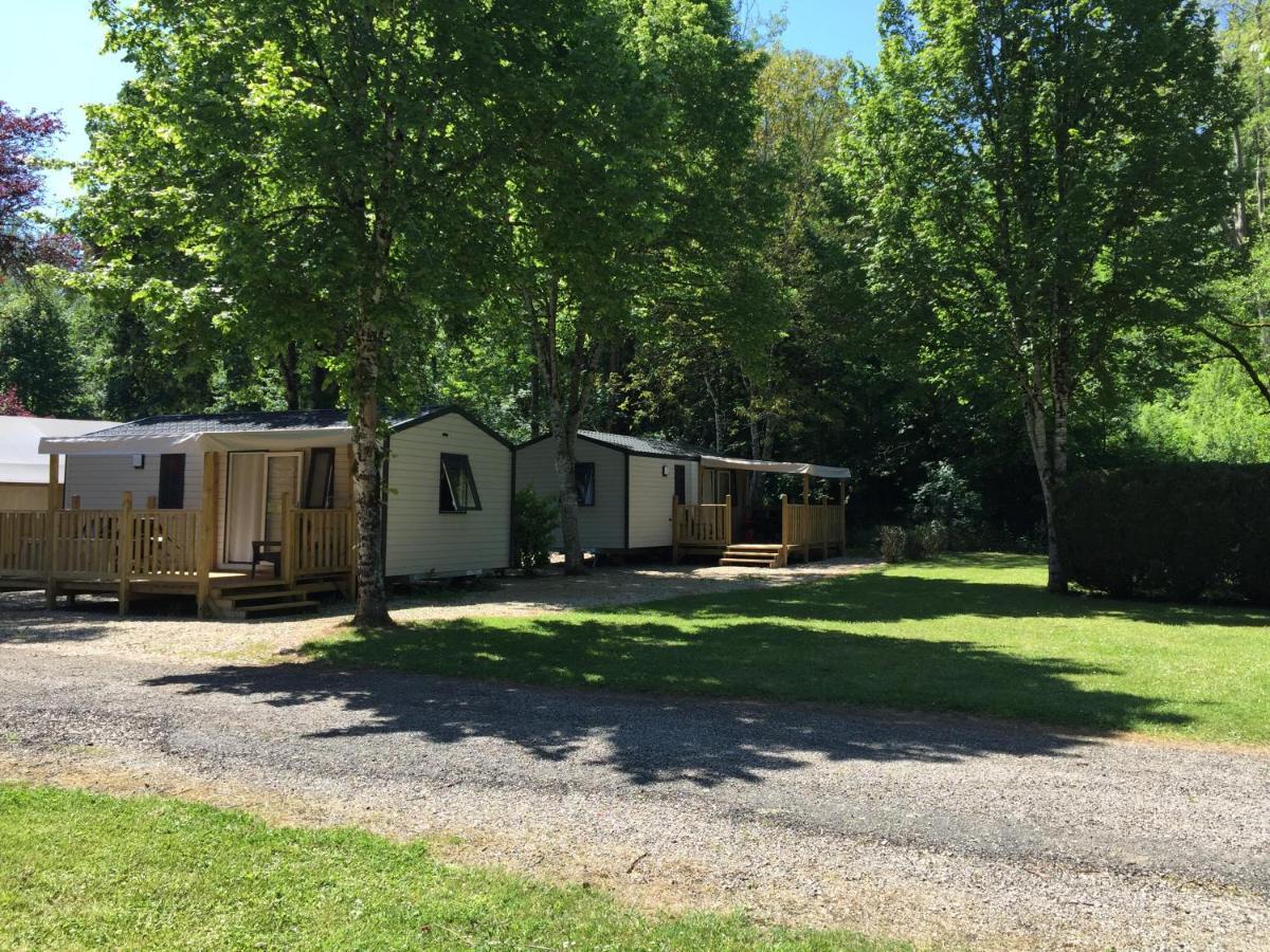 Camping De La Bonnette Caylus Bagian luar foto